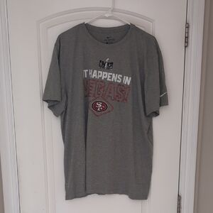 Nike Gray Graphic Men's T-Shirt